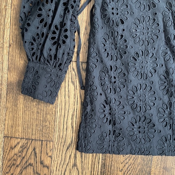 Lilly Pulitzer Black Eyelet Mini Dress NWT - Picture 5 of 10